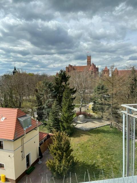 Apartament Z Widokiem Na Zamek Gn Διαμέρισμα Μάλμπορκ Εξωτερικό φωτογραφία
